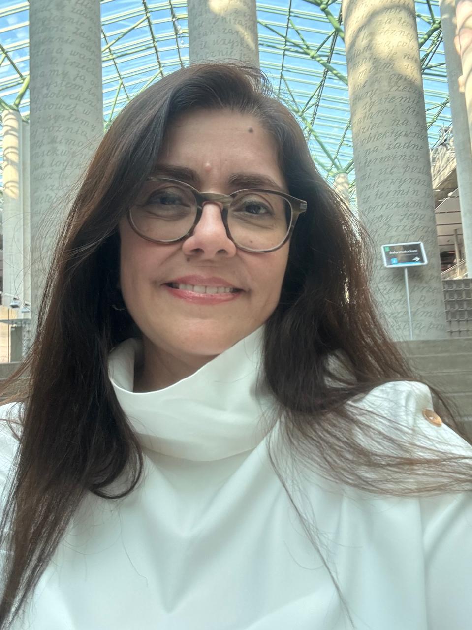 https://brasileiraspln.com/wp-content/uploads/2026/07/Foto-Marcia-Machado-Vieira-UFRJ.jpeg
